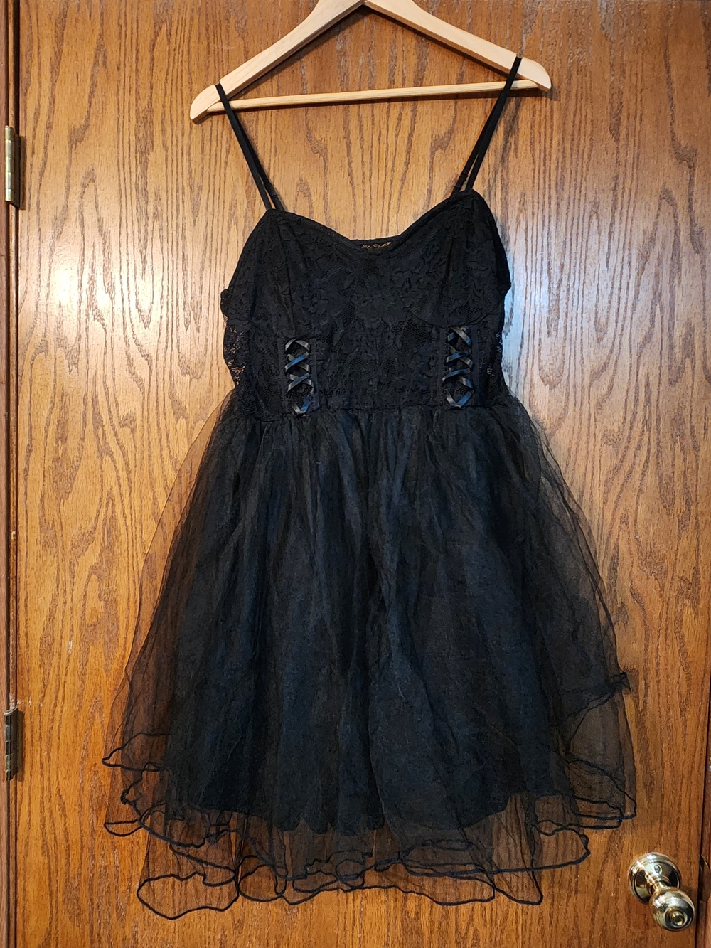 Black Lace & Tulle Spaghetti Strap Party Dress